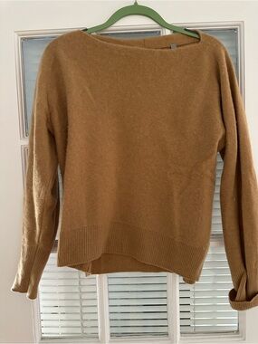 Vince Camel Scoop Neck Knit Sweater